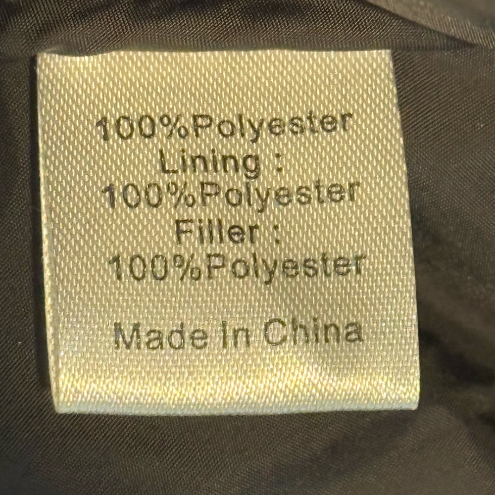 Tuckernuck Black Inez Puffer Vest Size M NWT – Quilted Sleeveless Vest - Picture 11 of 11